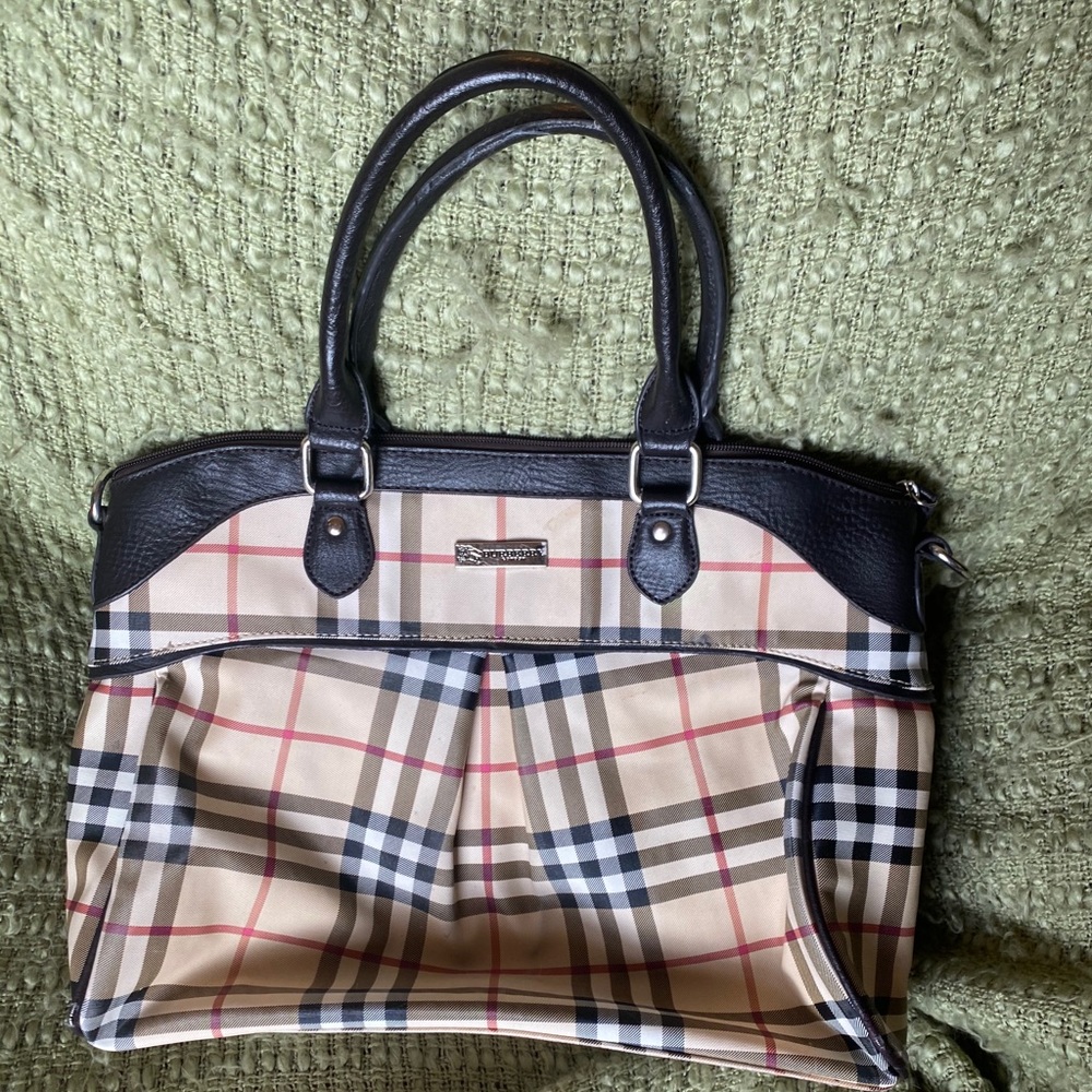 Knock off Burberry Purse.